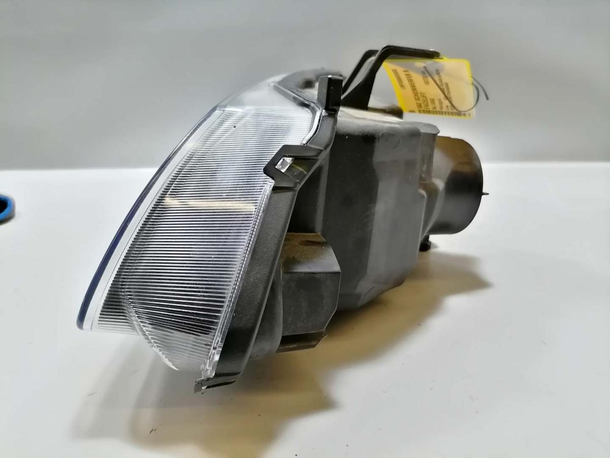 Nissan Almera N16 original Scheinwerfer vorn rechts Halogen Facelift Bj.2002